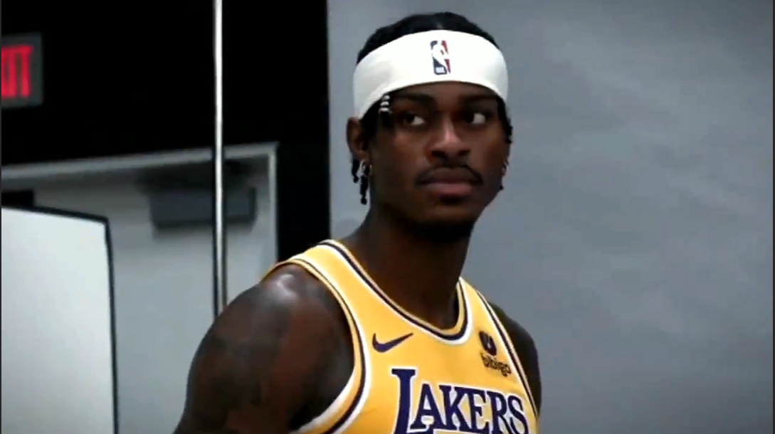 两条腿断过三次,篮球天才甘愿成为篮板苦力,湖人队的满分球员!