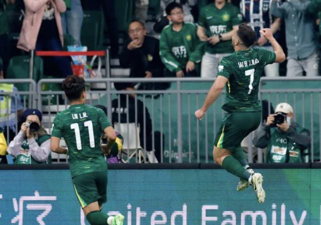 【半场】法比奥造点命中塞鸟建功 国安2比0领先三镇